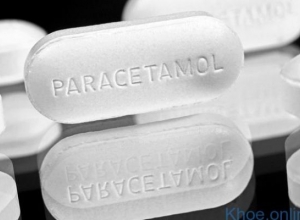 Nguyên nhân và cách chữa Dị ứng Paracetamol sưng mắt